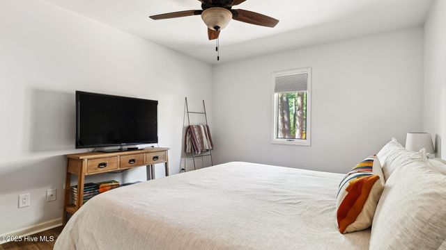 107 Pinnacle Court, West End, NC 27376