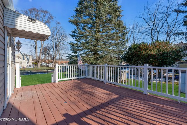 38 Barker Avenue, Shrewsbury Twp, NJ 07724