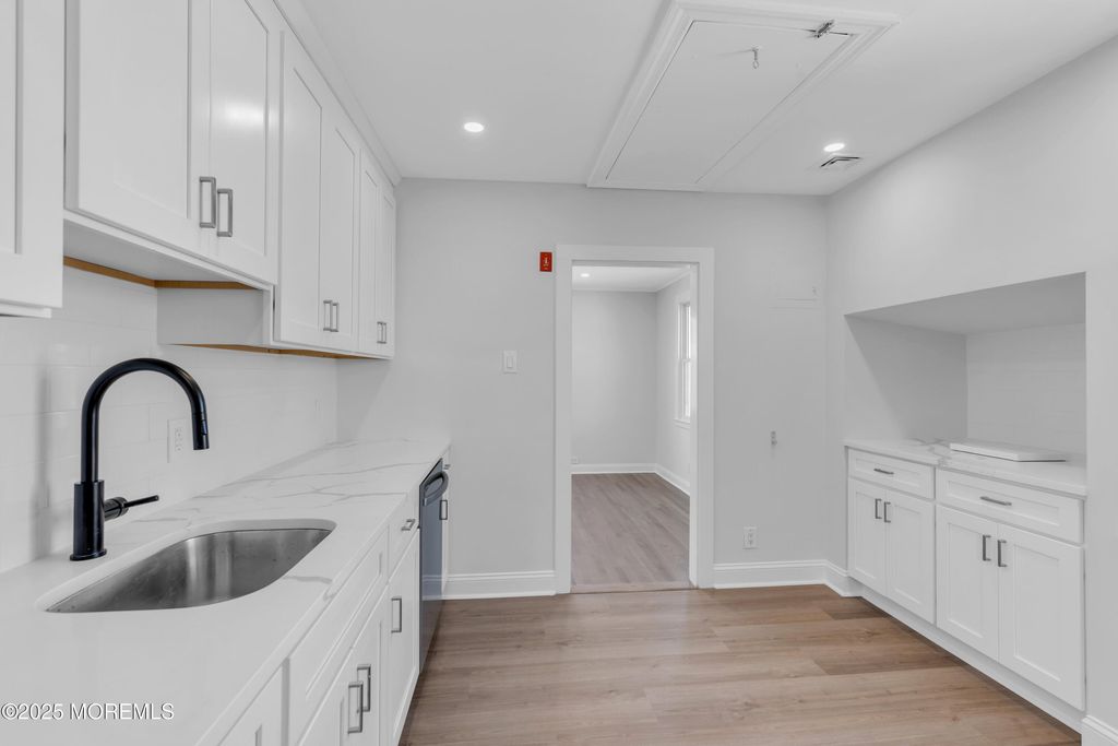 38 Barker Avenue, Shrewsbury Twp, NJ 07724