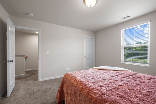 544 Medwyk Dr, Lebanon, TN 37090