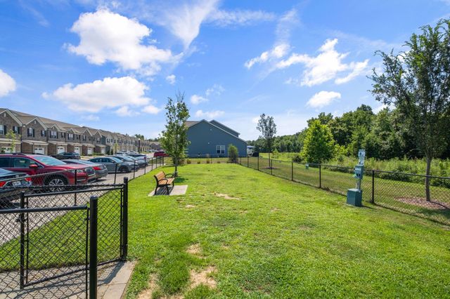 544 Medwyk Dr, Lebanon, TN 37090