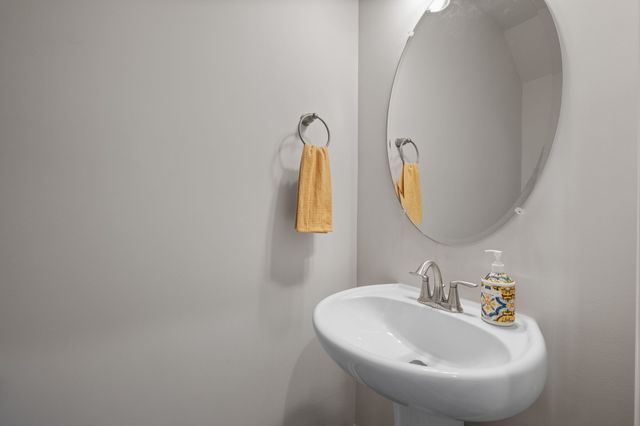 544 Medwyk Dr, Lebanon, TN 37090