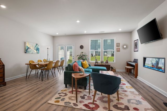 544 Medwyk Dr, Lebanon, TN 37090