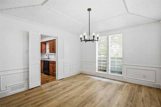 2012 Cross Bend Road, Plano, TX 75023