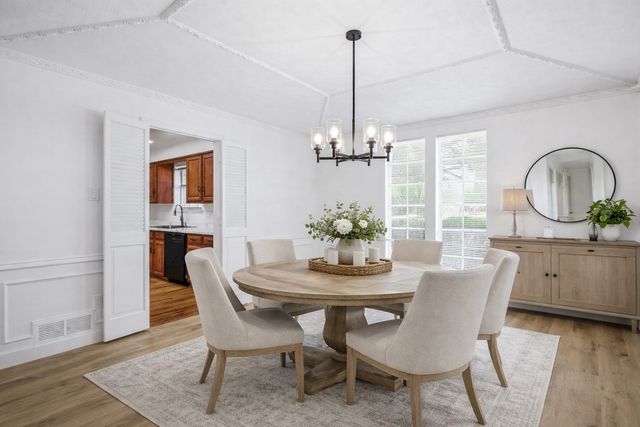 2012 Cross Bend Road, Plano, TX 75023