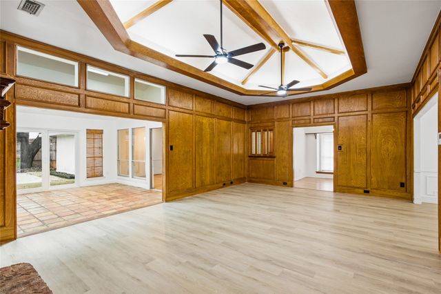 2012 Cross Bend Road, Plano, TX 75023