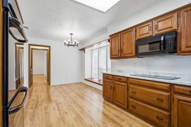 2012 Cross Bend Road, Plano, TX 75023