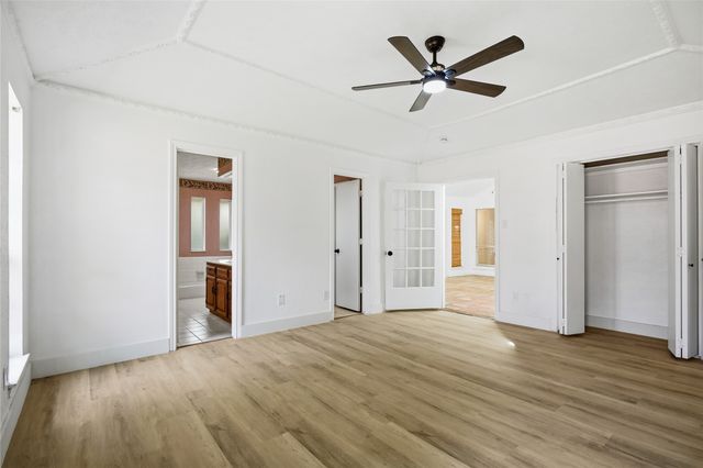 2012 Cross Bend Road, Plano, TX 75023