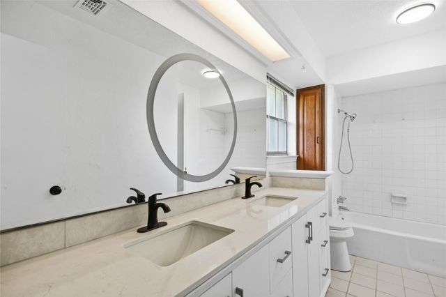 2012 Cross Bend Road, Plano, TX 75023