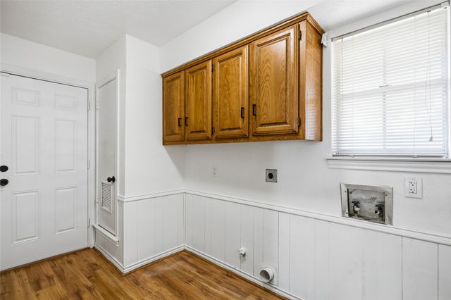 2012 Cross Bend Road, Plano, TX 75023