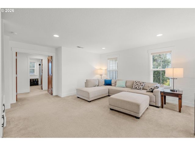 14985 Se NORTHERN HEIGHTS Dr, Happy Valley, OR 97086