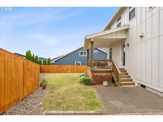 14985 Se NORTHERN HEIGHTS Dr, Happy Valley, OR 97086