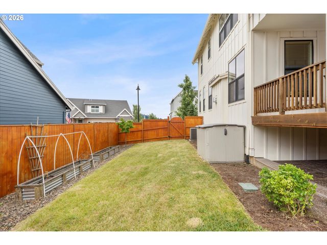 14985 Se NORTHERN HEIGHTS Dr, Happy Valley, OR 97086