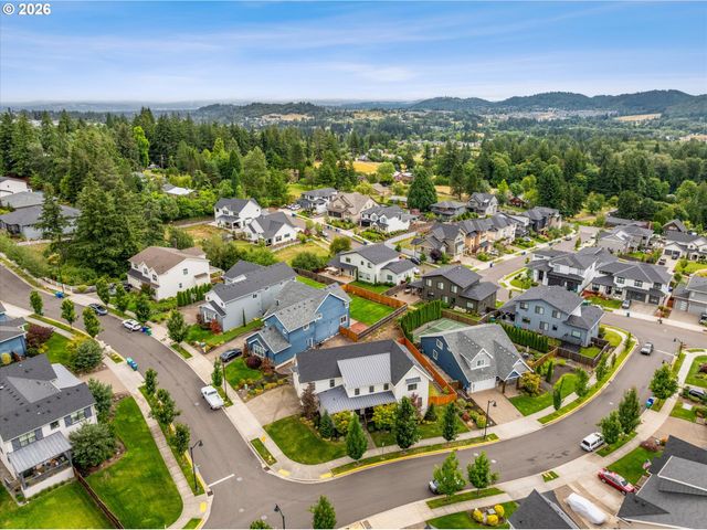 14985 Se NORTHERN HEIGHTS Dr, Happy Valley, OR 97086
