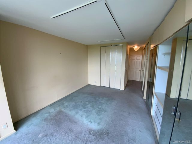 27010 Grand Central Parkway 28N, Floral Park, NY 11005