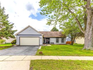 47 Bosworth Drive, Glendale Heights, IL 60139