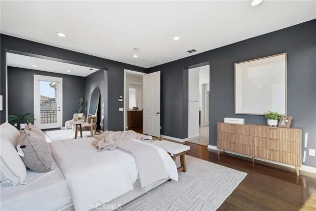 678 Milford Street, Los Angeles, CA 90042