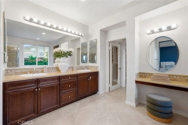 678 Milford Street, Los Angeles, CA 90042