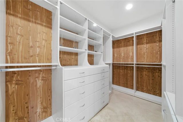 678 Milford Street, Los Angeles, CA 90042