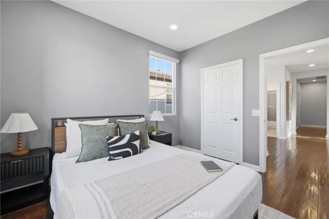 678 Milford Street, Los Angeles, CA 90042