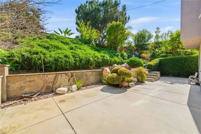678 Milford Street, Los Angeles, CA 90042