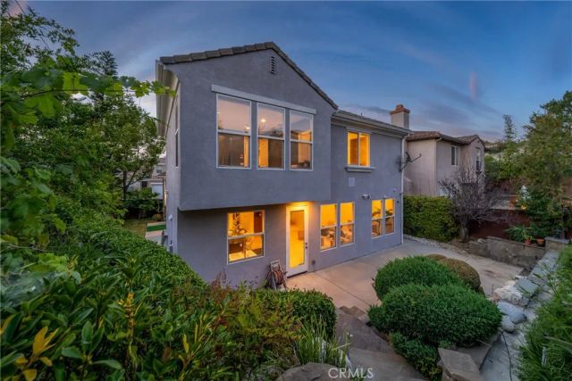 678 Milford Street, Los Angeles, CA 90042