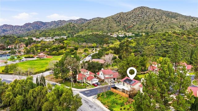 6800 Cedarbark Court, Oak Park, CA 91377