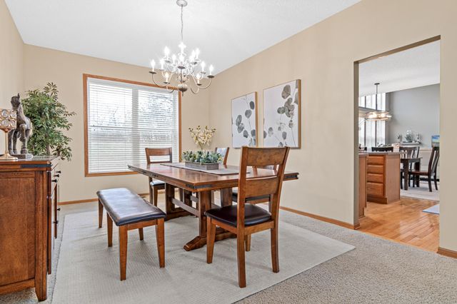 6995 Timber Ridge Drive S, Cottage Grove, MN 55016