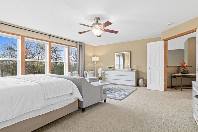 6995 Timber Ridge Drive S, Cottage Grove, MN 55016