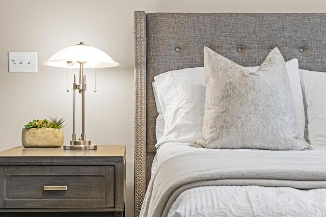 6995 Timber Ridge Drive S, Cottage Grove, MN 55016