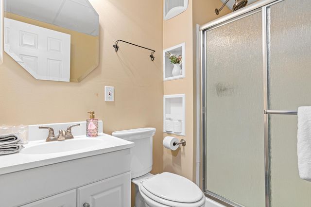 6995 Timber Ridge Drive S, Cottage Grove, MN 55016