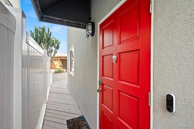 749 Zanzibar Ct, San Diego, CA 92109