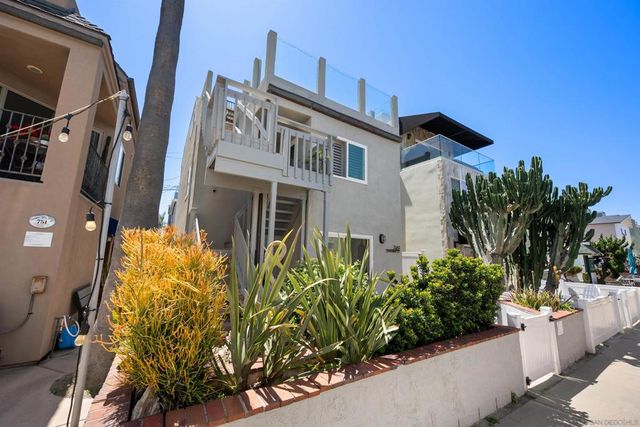 749 Zanzibar Ct, San Diego, CA 92109