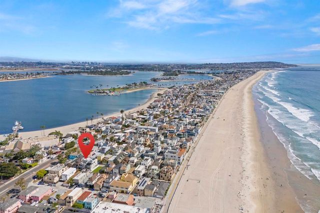 749 Zanzibar Ct, San Diego, CA 92109