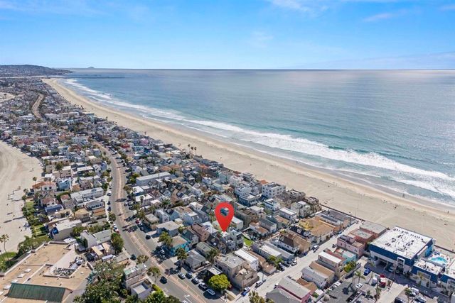749 Zanzibar Ct, San Diego, CA 92109