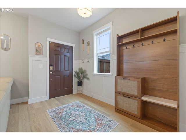 16542 Sw PERTH Rd, Portland, OR 97224