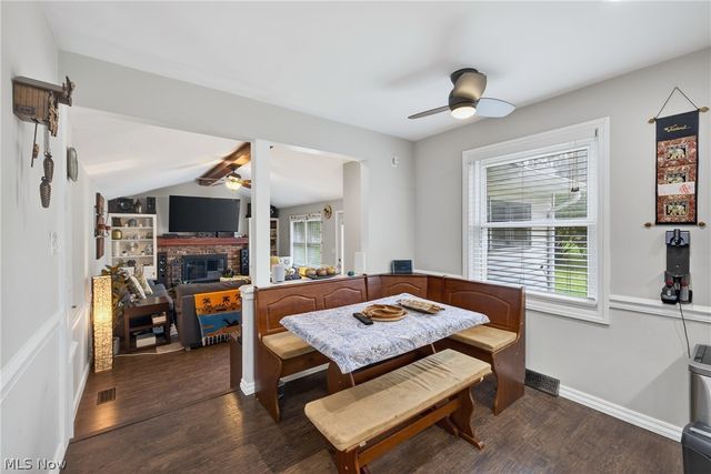 1044 Linden Lane, Lyndhurst, OH 44124