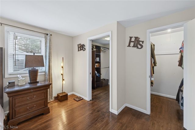 1044 Linden Lane, Lyndhurst, OH 44124