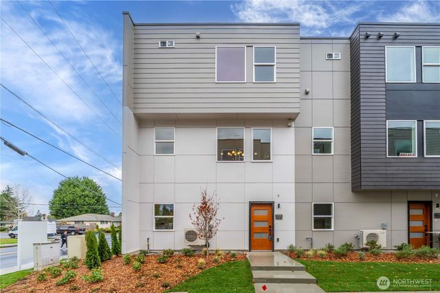 11548 17th Circle SW, Burien, WA 98146