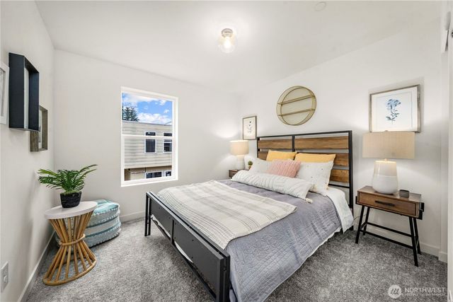 11548 17th Circle SW, Burien, WA 98146