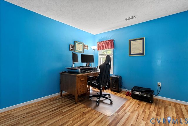 10204 Slidingrock Dr, Mechanicsville, VA 23116