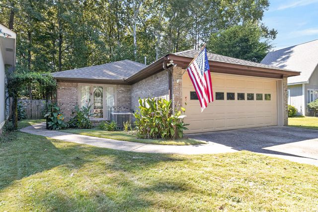 1402 Maplebrook Drive, Columbus, GA 31904