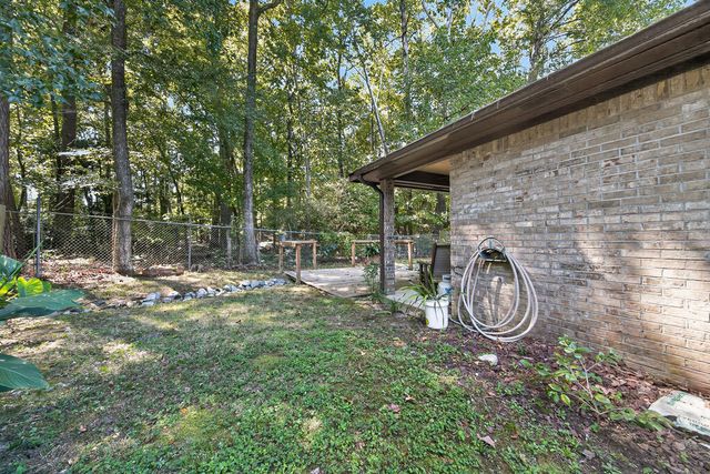 1402 Maplebrook Drive, Columbus, GA 31904