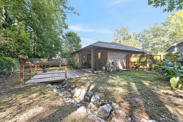 1402 Maplebrook Drive, Columbus, GA 31904