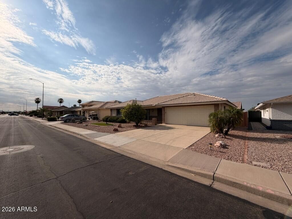 7941 E NAVARRO Avenue, Mesa, AZ 85209 — photo 4