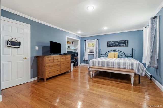 270 Cromwell Hill Road, Monroe, NY 10950
