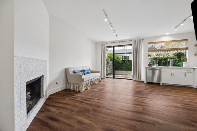 5803 Lynbrook Drive 80, Houston, TX 77057