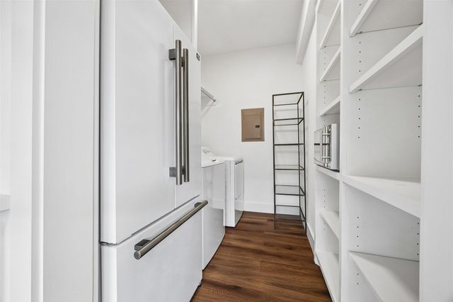 5803 Lynbrook Drive 80, Houston, TX 77057