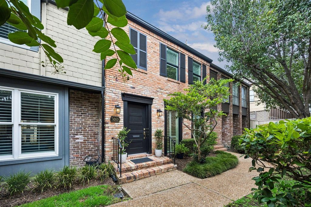 5803 Lynbrook Drive 80, Houston, TX 77057