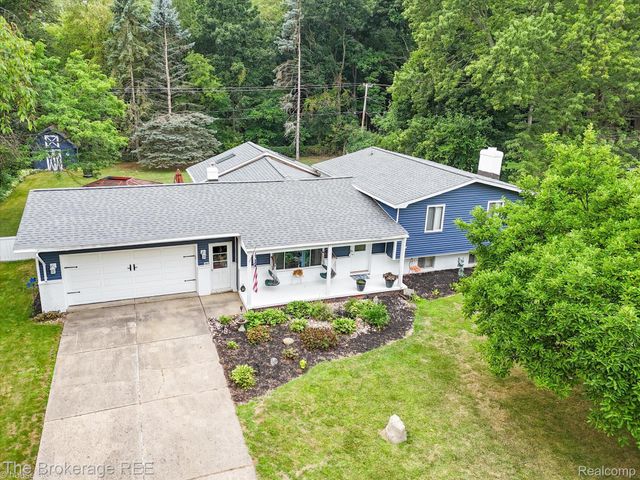 2127 Holly Tree Drive, Davison Township, MI 48423